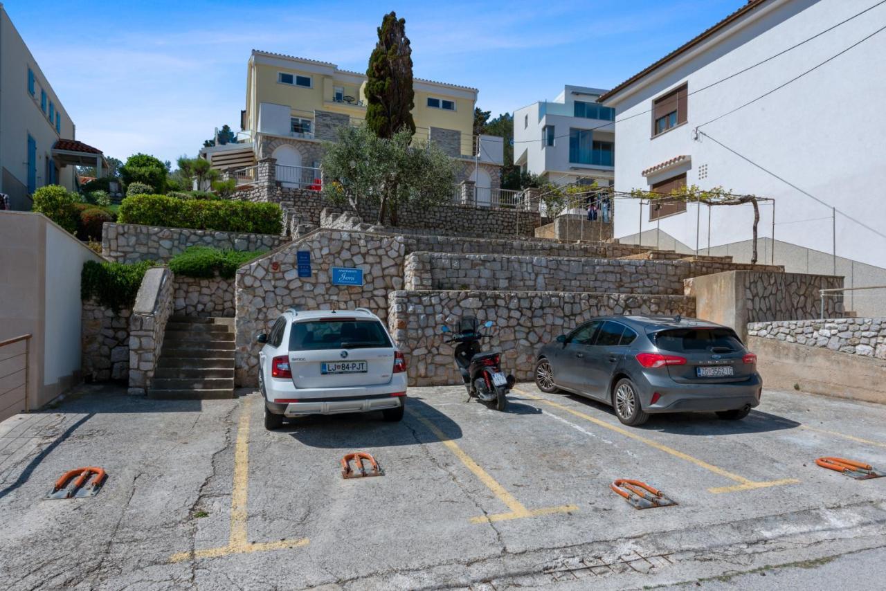 Apartments Joni Cikat Mali Losinj Exterior photo