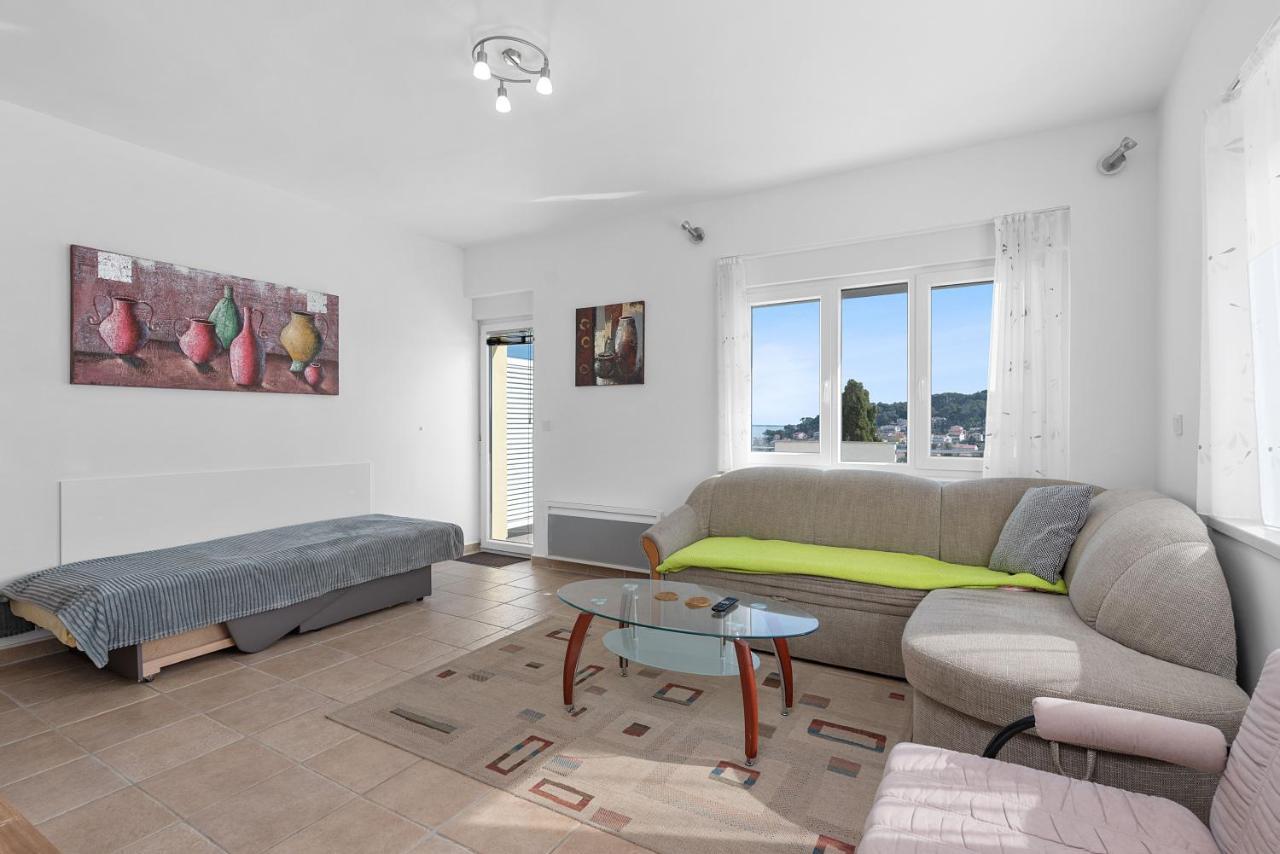 Apartments Joni Cikat Mali Losinj Exterior photo